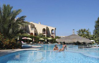 Hotel Hotetur Lago Playa Cala Ratjada  Exterior photo